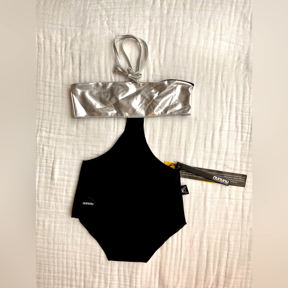 Nununu girls swimsuit
